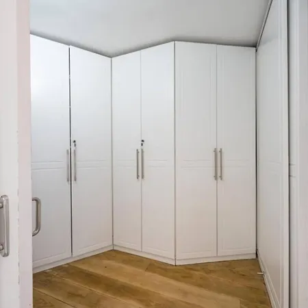 Beautiful Modern Bright 2bd Patio Duplex #179 بيت للعطل اسطنبول