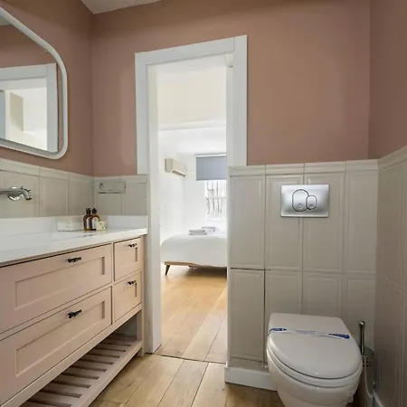 Beautiful Modern Bright 2bd Patio Duplex #179 بيت للعطل *