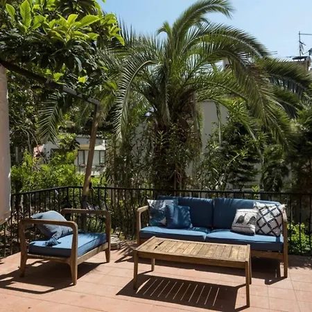 Beautiful Modern Bright 2bd Patio Duplex #179 بيت للعطل اسطنبول