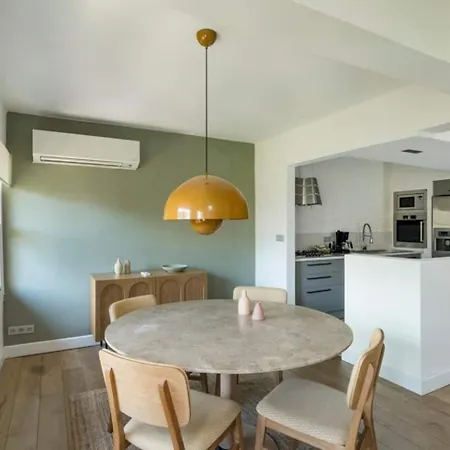 Beautiful Modern Bright 2bd Patio Duplex #179