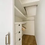 Beautiful Modern Bright 2bd Patio Duplex #179 Istanboel