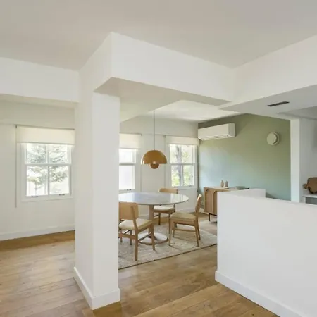 Beautiful Modern Bright 2bd Patio Duplex #179